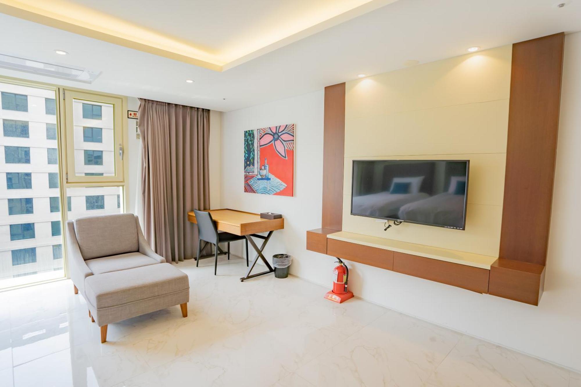 Sweet May Seogwipo Hotel Ngoại thất bức ảnh